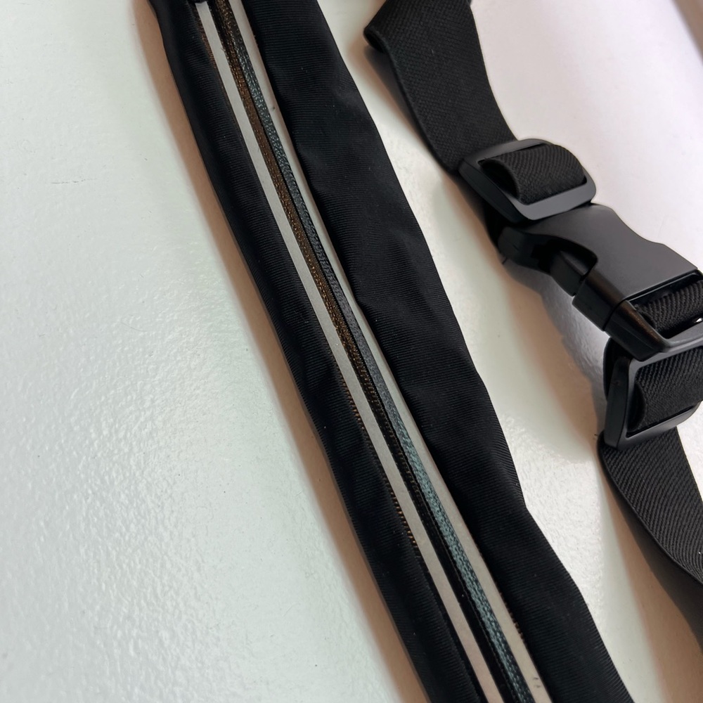 Adjustable running belt - Picture 2 of 3